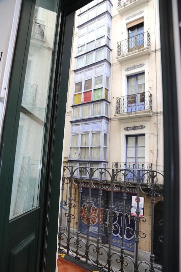 Ferienwohnung Piso Exclusivo Frente Al Casco Viejo Con Parking Gratis Bilbao Exterior foto
