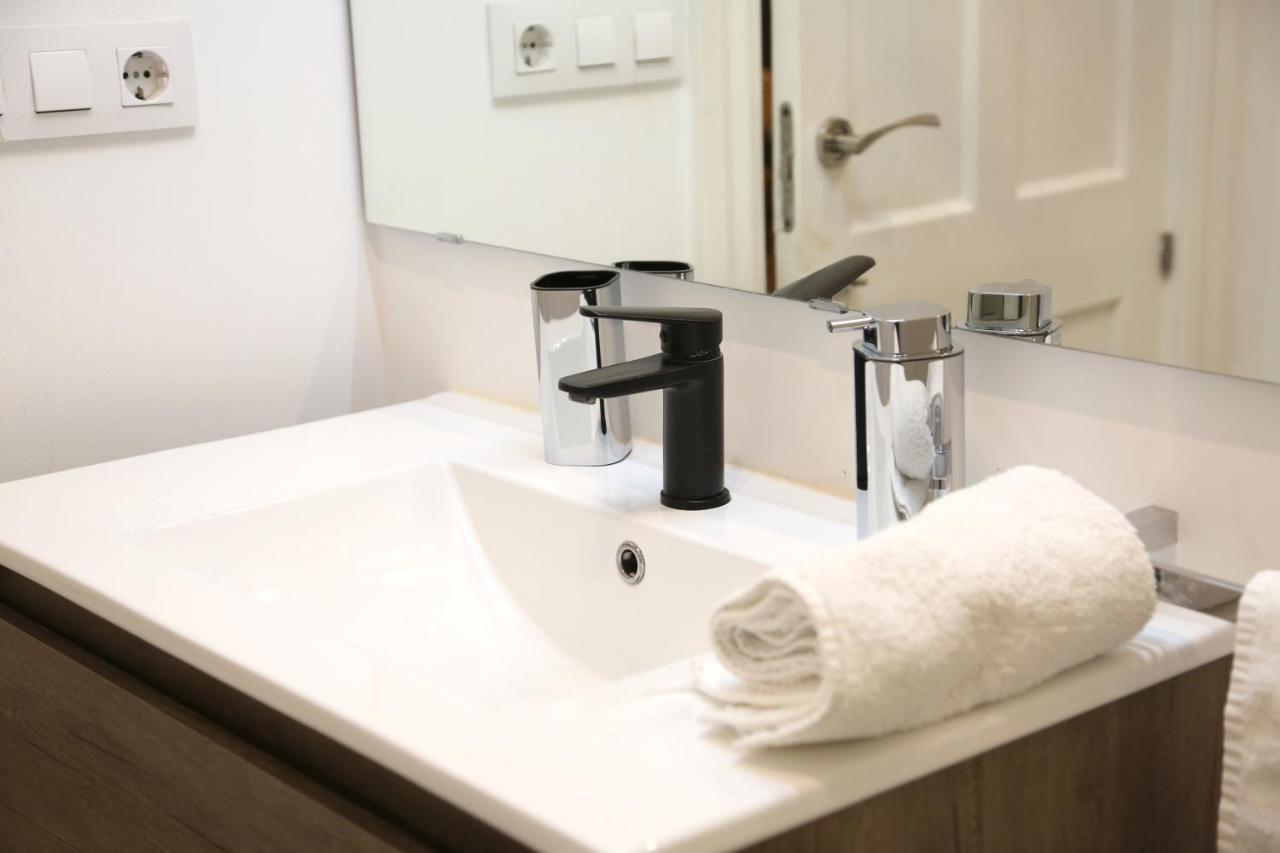 Ferienwohnung Piso Exclusivo Frente Al Casco Viejo Con Parking Gratis Bilbao Exterior foto